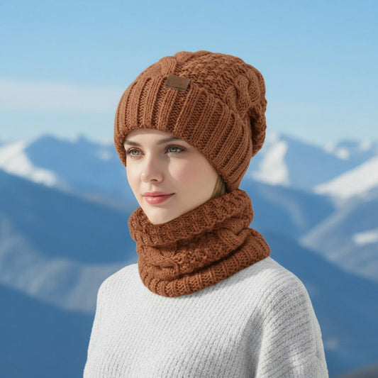 🧢Zimní dámská teplá pletená čepice s klapkou na uši a vlnou🧣