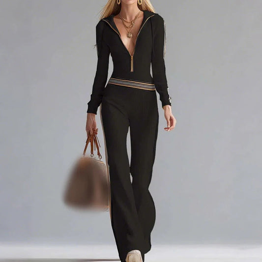 Dámský pletený overal s kapucí, výstřihem do V a zipem