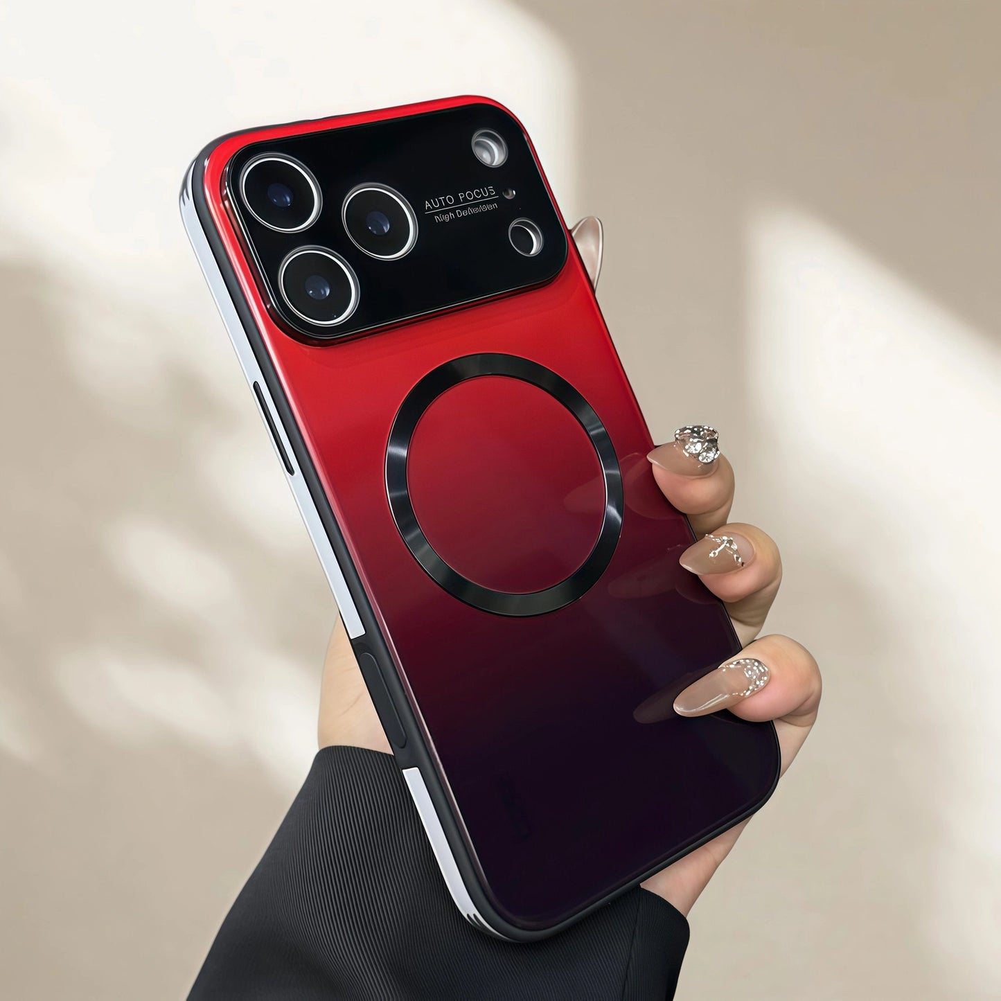 Lesklý povrch skla Apple iPhone s gradientným povrchom
