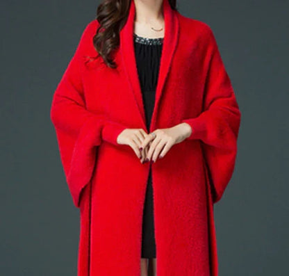 Dámsky teplý zimný kabát s dlhým rukávom a strapcami