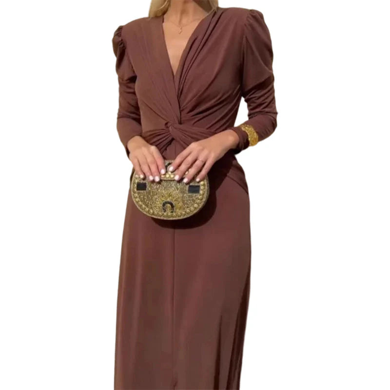 Elegantné dlhé šaty pre ženy s výstrihom do V a zatočeným predným dielom