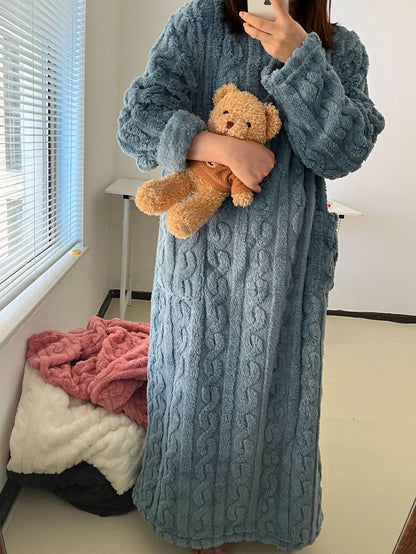 Jesenné a zimné domáce oblečenie z koralového flísu Dotyk oblaku, mäkká a teplá neha“