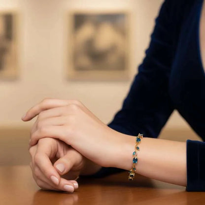 Jedinečný náramok s príveskom pre ženy