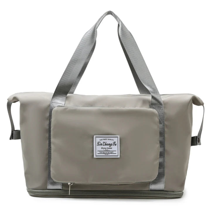 Cestovná taška s vysokou kapacitou a dvojitými vrstvami pre oddelenie mokrých vecí