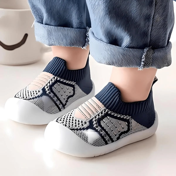 Pohodlné dětské pantofle na chůzi | MESHSTEPS