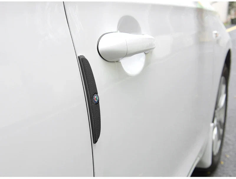 Chrániče dveří proti nárazům a poškrábání (4 kusy)