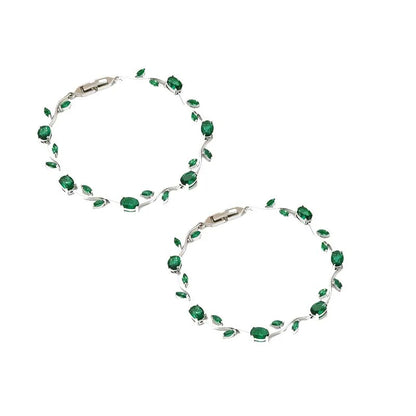 Jedinečný náramok s príveskom pre ženy