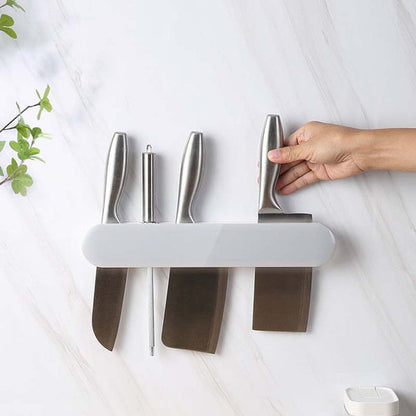 Multifunkčný nástenný organizér na nože a náradie