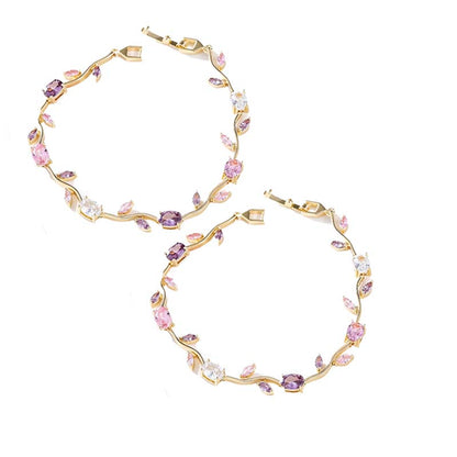 Jedinečný náramok s príveskom pre ženy