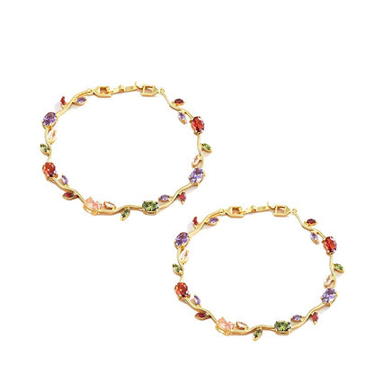 Jedinečný náramok s príveskom pre ženy